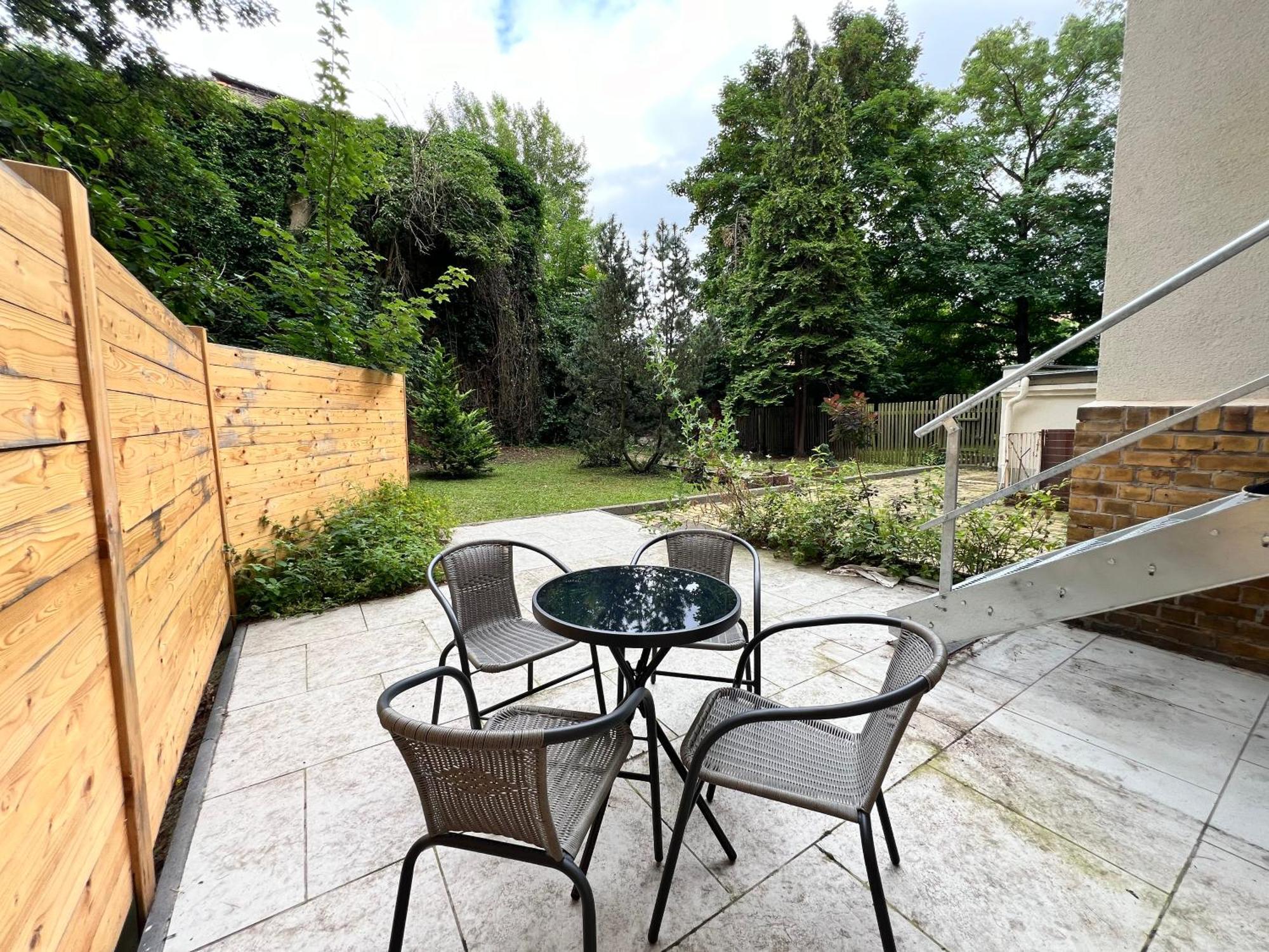 Soul-Apartment Terrasse Privat-Parkplatz Boxspringbett 55Zoll Tv Wlan Leipzig Exterior photo